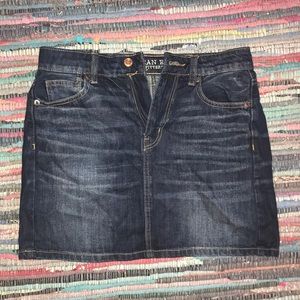 American eagle jean skirt